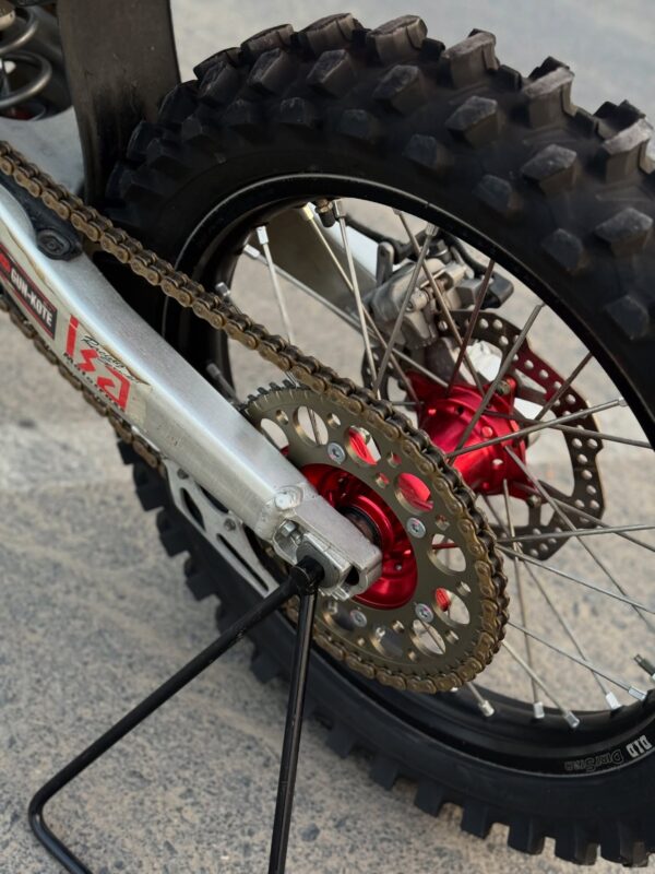 SaveClip.App_607805228_17905030473323577_9137003857547392295_n low cost dirt bike